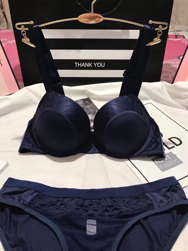 BỘ ĐỒ LÓT VICKY VIỀN CAO CẤP #12408