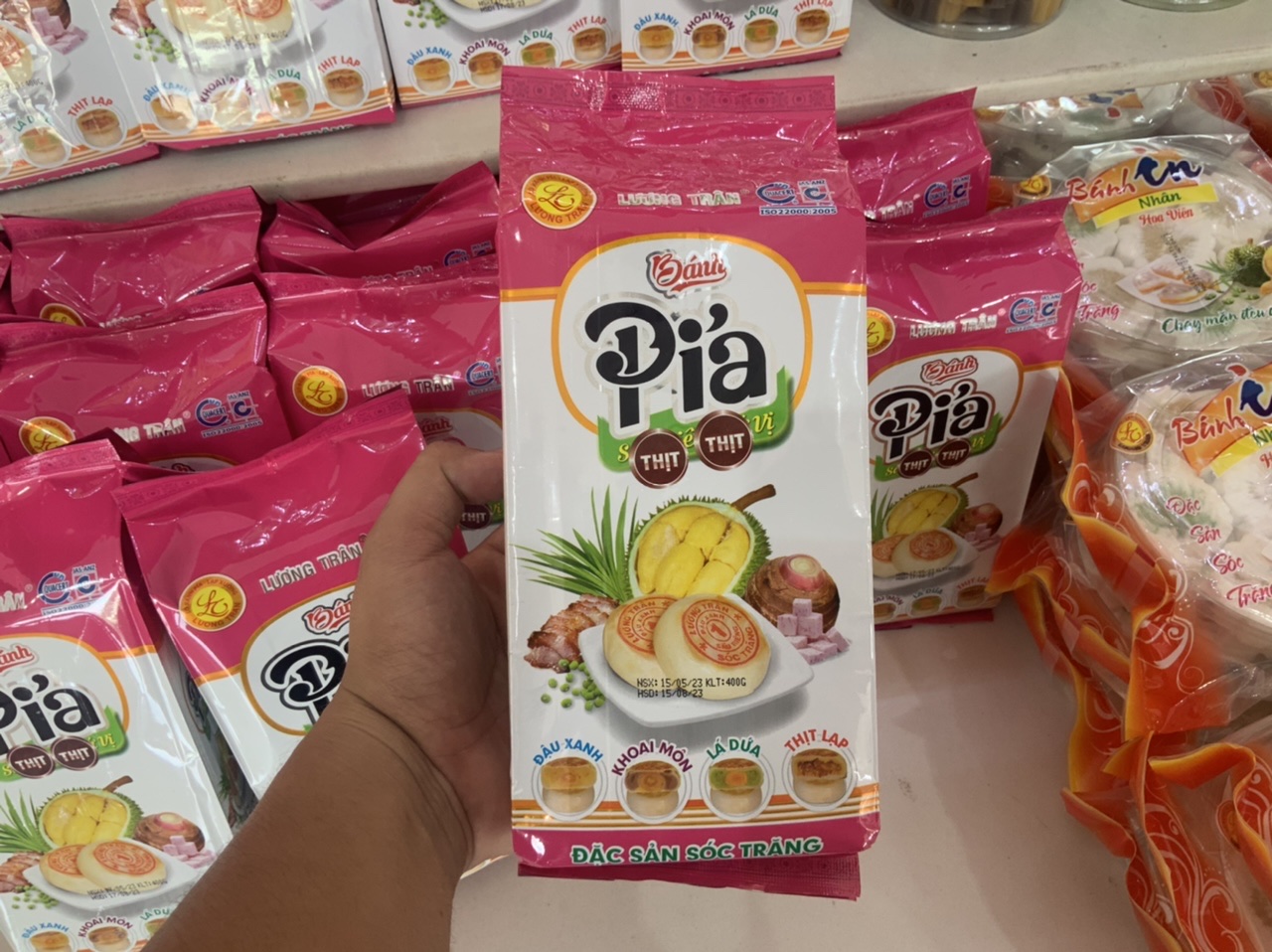 BÁNH PÍA THỊT LẠP