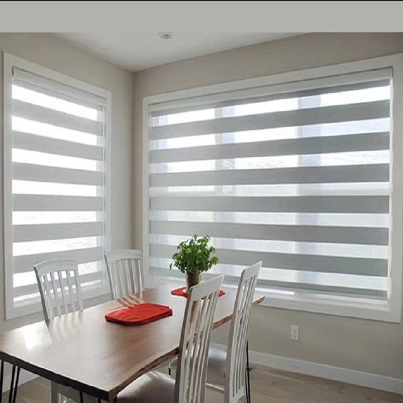 Mẫu Rèm Cầu Vồng Cao Cấp RCV0007