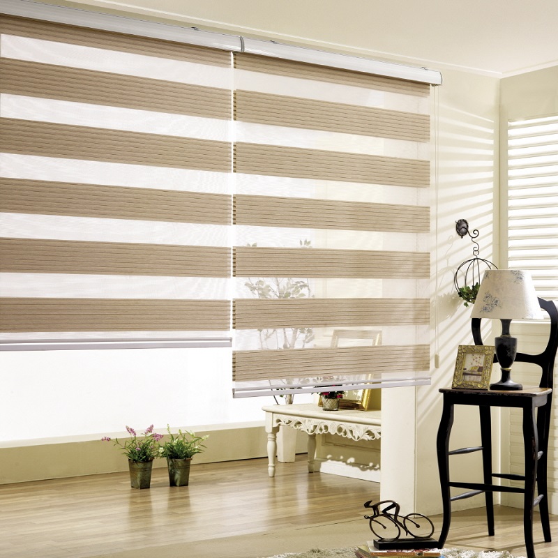 Các Mẫu Rèm Cầu Vồng Cao Cấp RCV0017