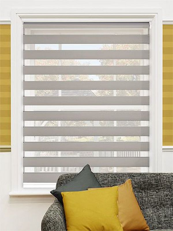 Các Mẫu Rèm Cầu Vồng Cao Cấp RCV0019