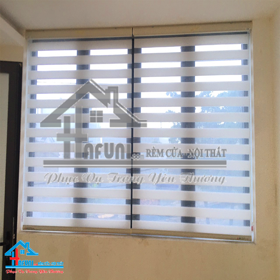 Các Mẫu Rèm Cầu Vồng Cao Cấp RCV0027