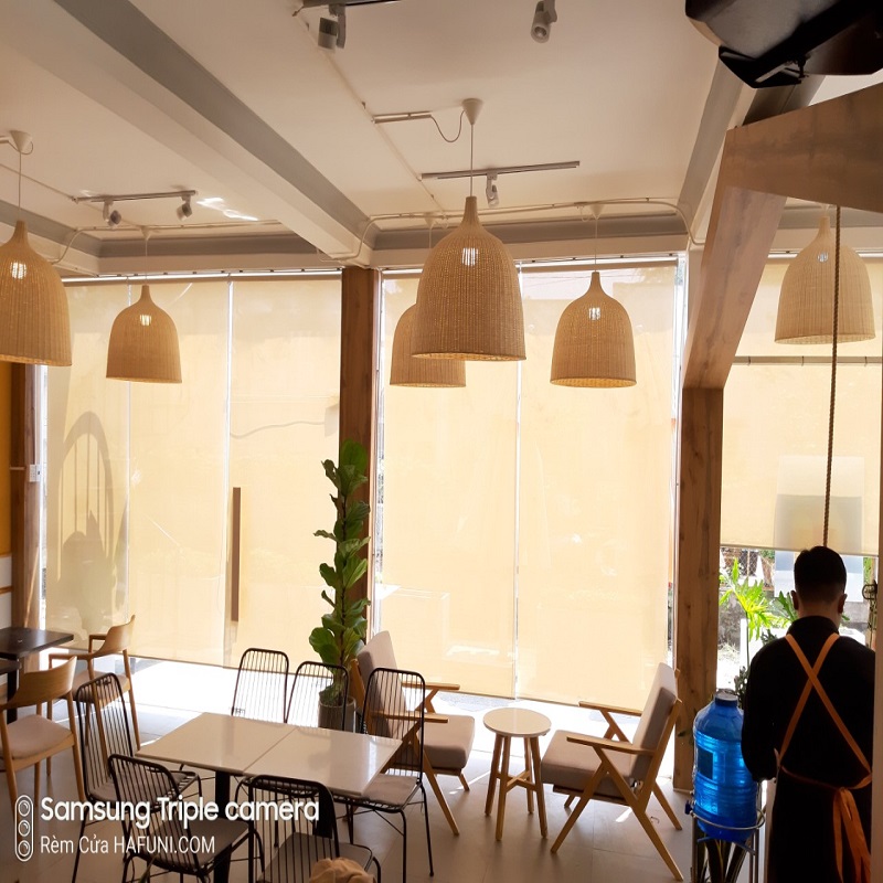 Các Mẫu Rèm Cửa Quán Cà Phê Sang Trọng