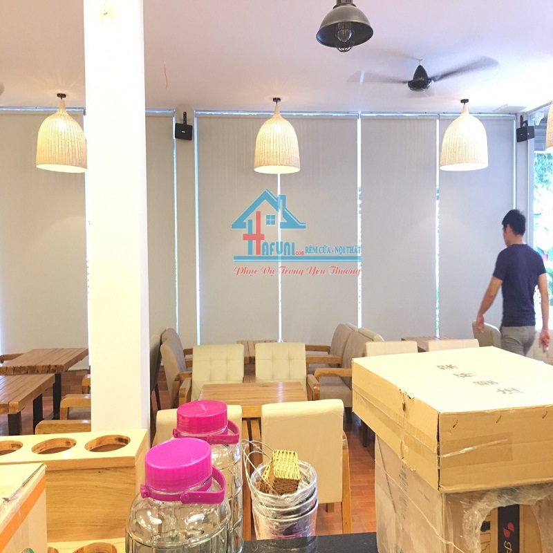 Các Mẫu Rèm Cửa Quán Cà Phê Sang Trọng