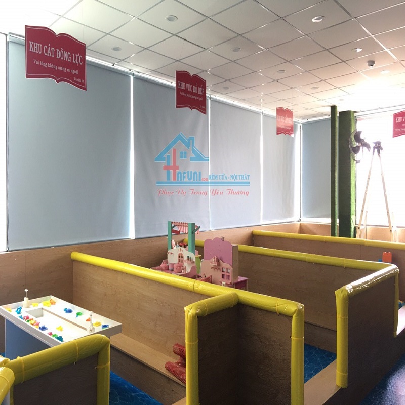 Các Mẫu Rèm Cửa Quán Cà Phê Sang Trọng