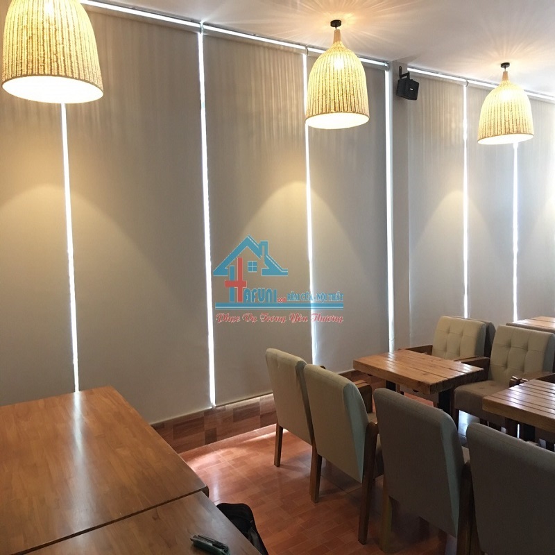 Các Mẫu Rèm Cửa Quán Cà Phê Sang Trọng