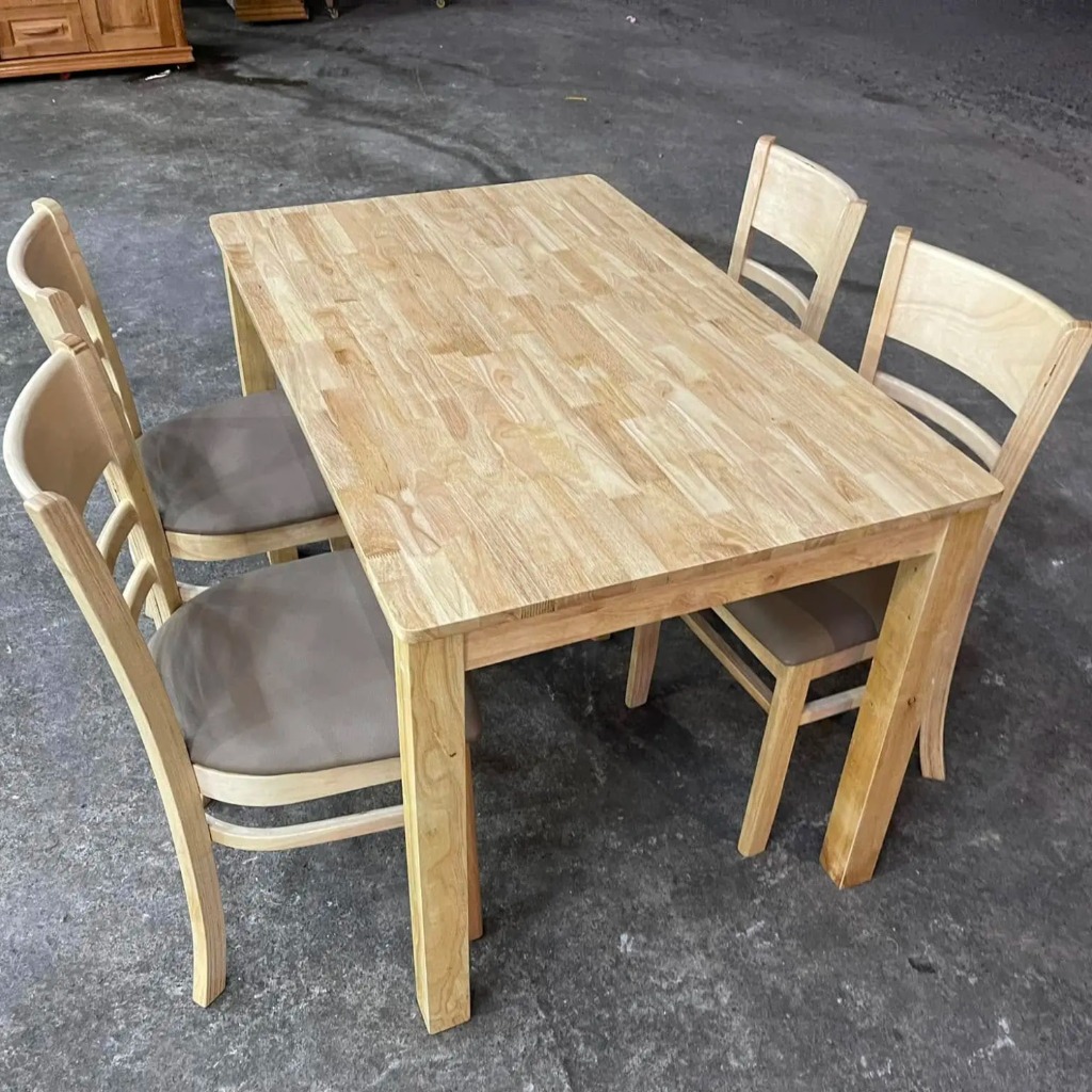 Bộ bàn ăn Cabin 1m2 + 4 ghế