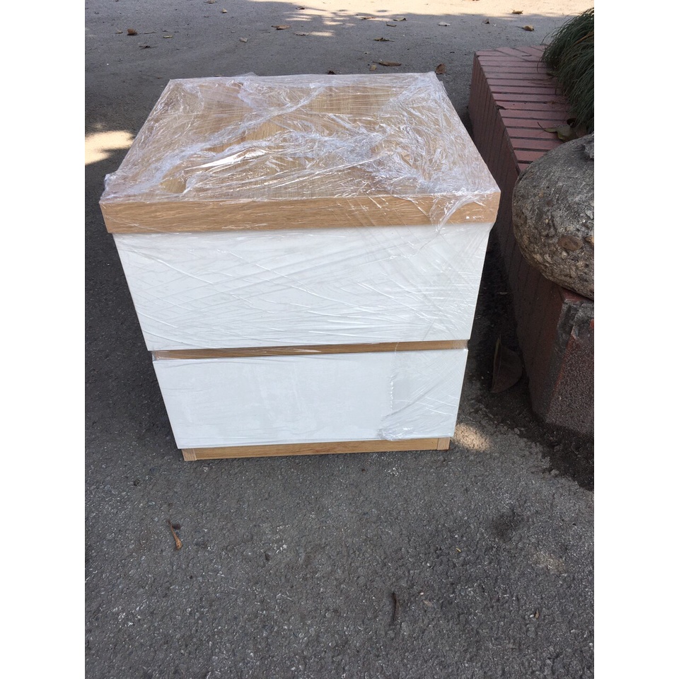 Tủ đầu giường nhỏ gọn TM-TDG21101