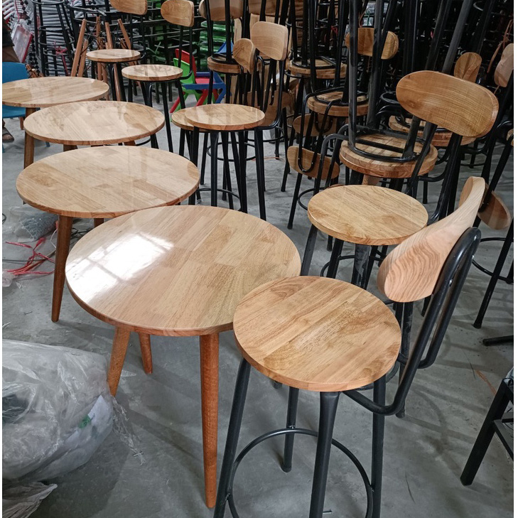 Bàn Cafe gỗ 3 chân