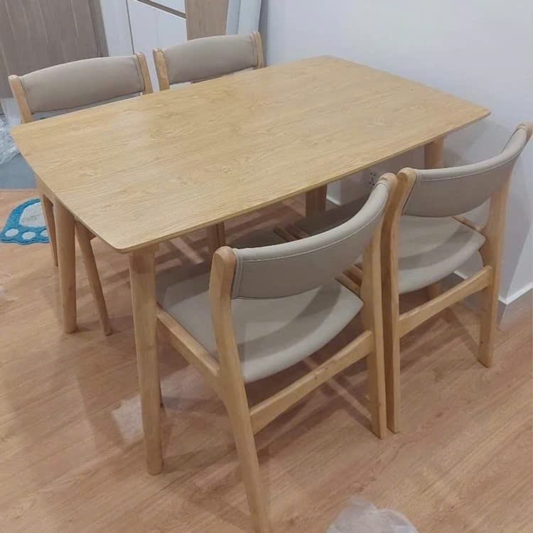 Bộ bàn ăn Bella 1m2 + 4 ghế