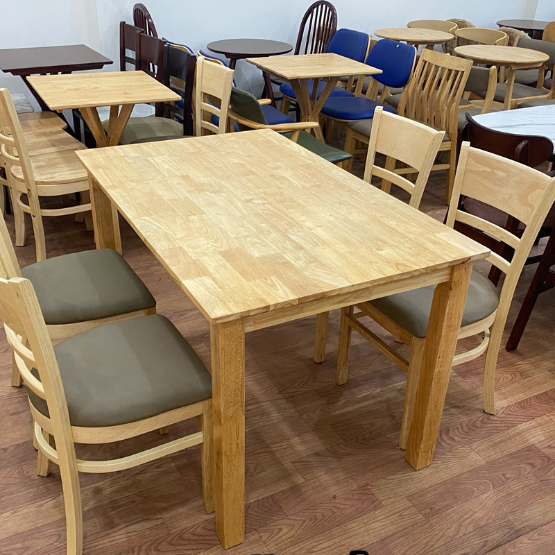 Bộ bàn ăn Cabin 1m2 + 4 ghế