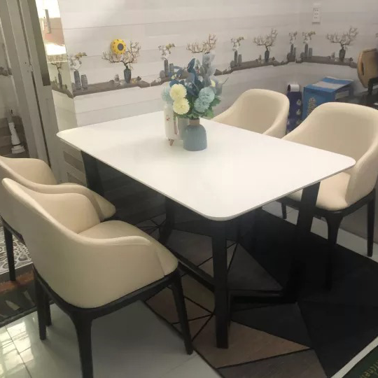 Bộ bàn ăn Concorde mặt đá + 4 ghế Grace có tay