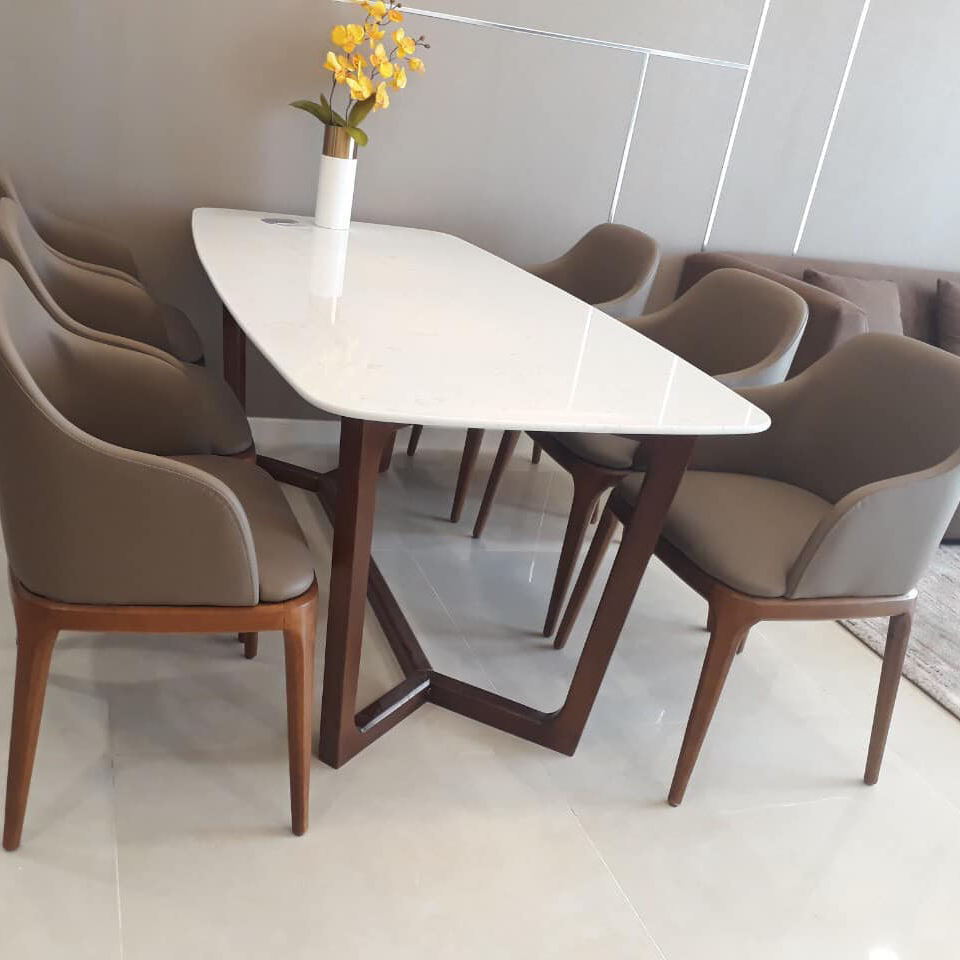Bộ bàn ăn Concorde mặt đá + 6 ghế Grace có tay