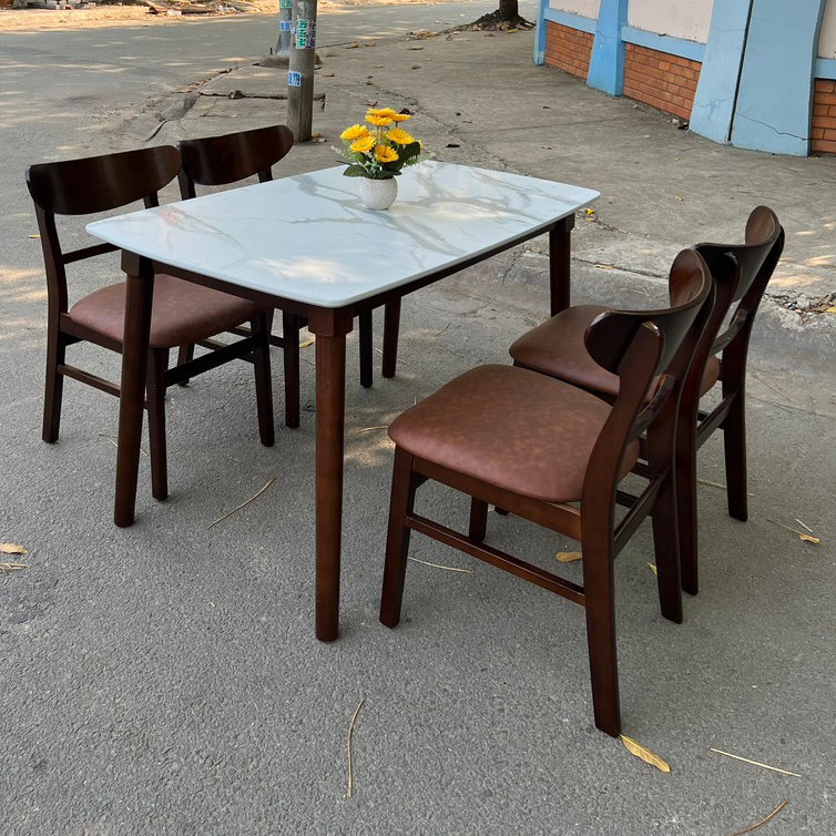 Bộ bàn ăn mặt giả vân đá + 4 ghế Mango