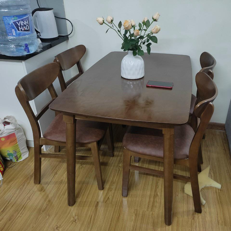 Bộ bàn ăn Mango 1m2 + 4 ghế