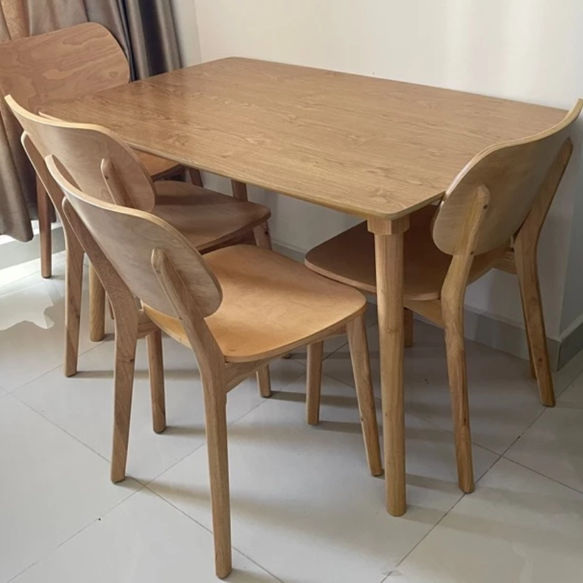 Bộ bàn ăn Venus 1m2 + 4 ghế