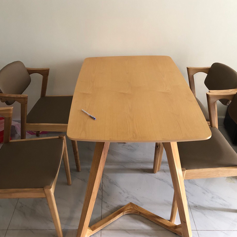 Bộ bàn ăn chân chữ V 1m2 + 4 ghế Kai