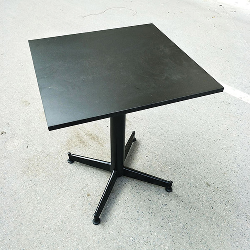 Bàn cafe chân chữ X