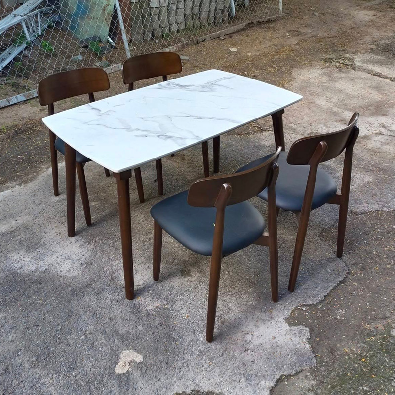 Bàn ăn mặt giả vân đá