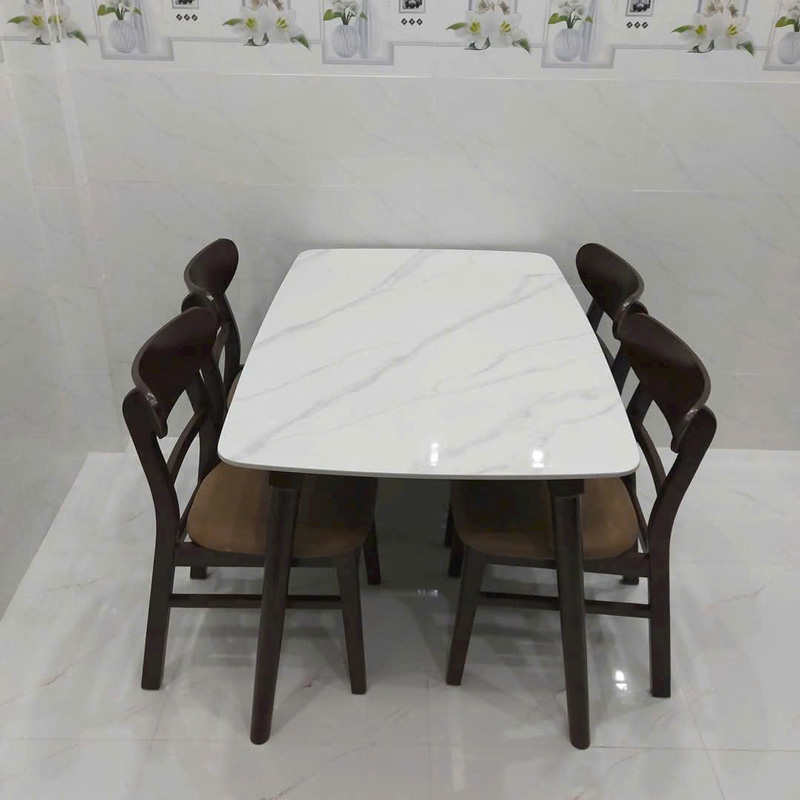 Bàn ăn mặt đá ceramic trắng vân mây