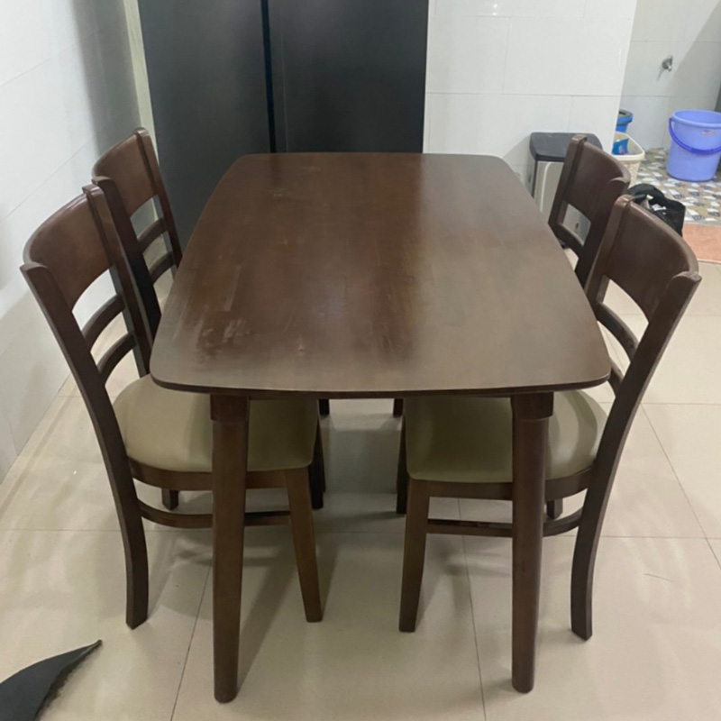 Bộ bàn Mango 1m2 + 4 ghế Cabin