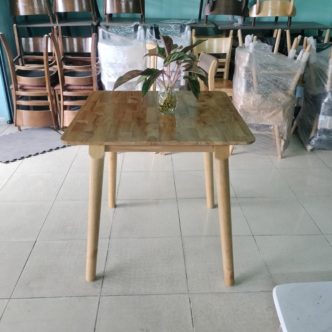 Bàn Mango mặt vuông 75x75cm