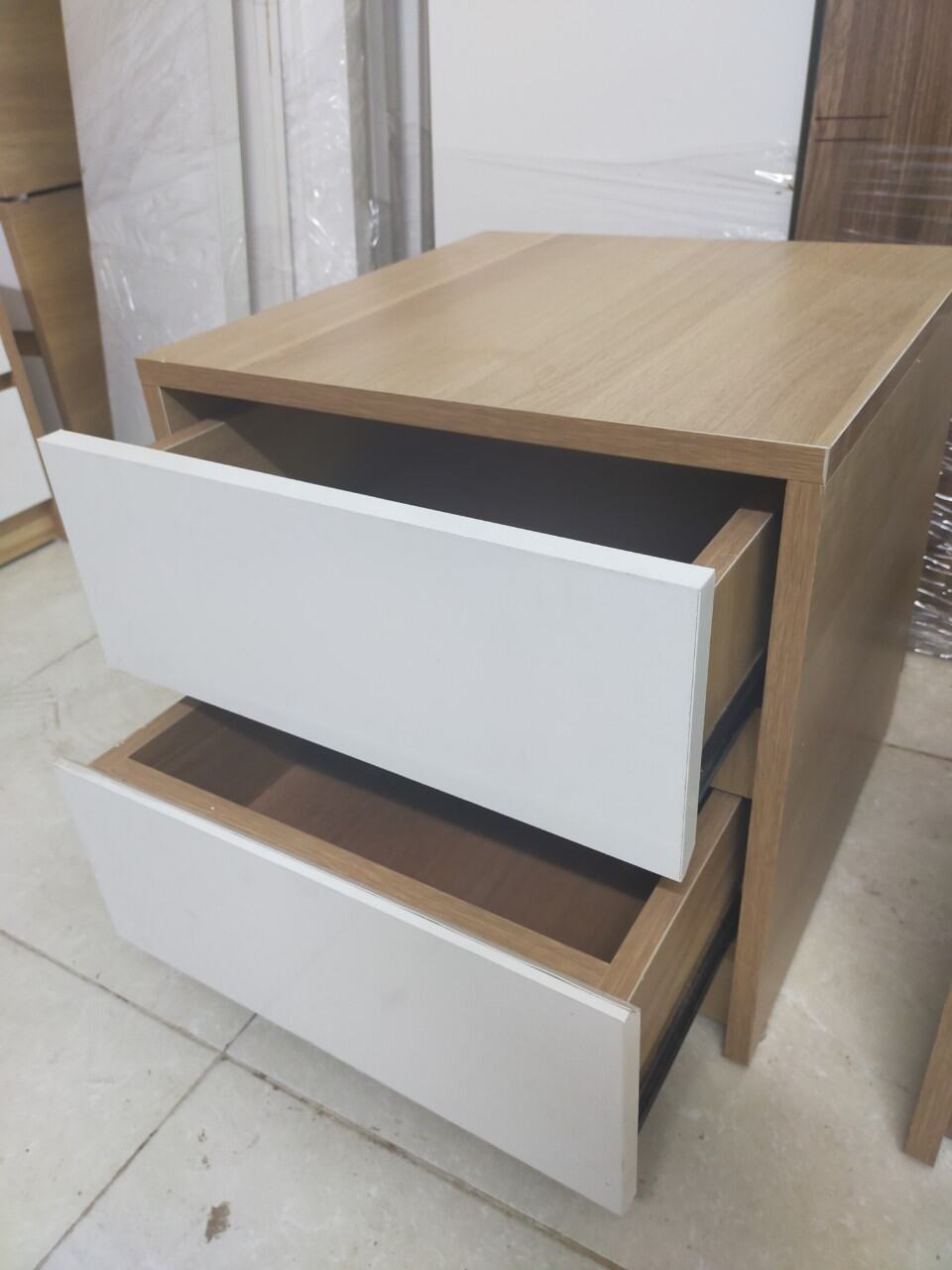 Tủ đầu giường nhỏ gọn TM-TDG21101