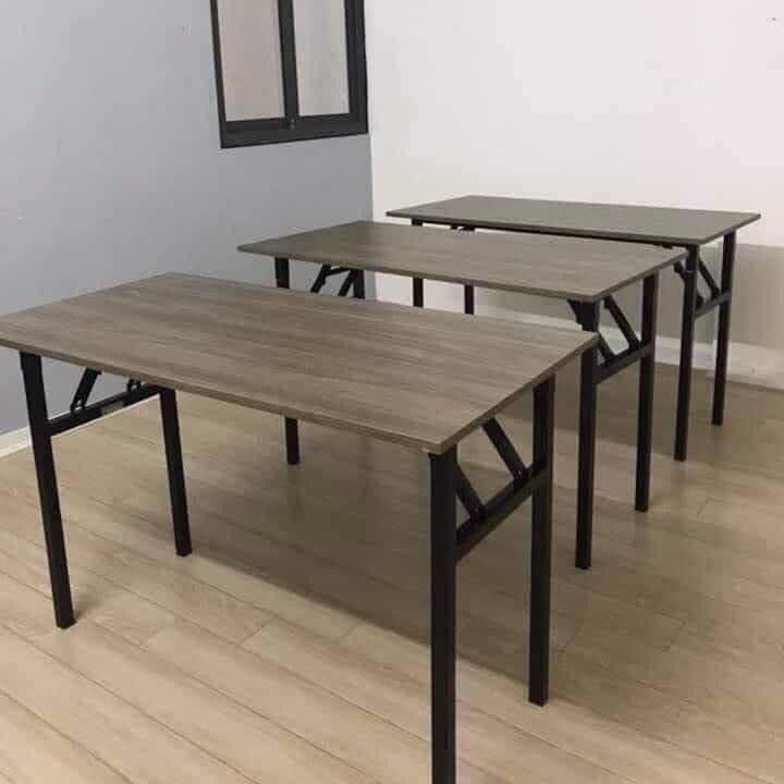 Bàn làm việc gấp gọn