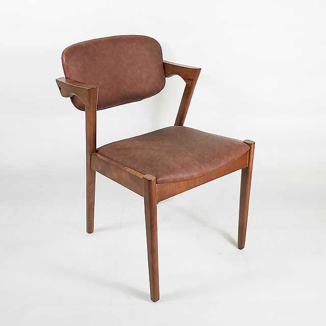 Ghế Kai (Ghế chữ Z)