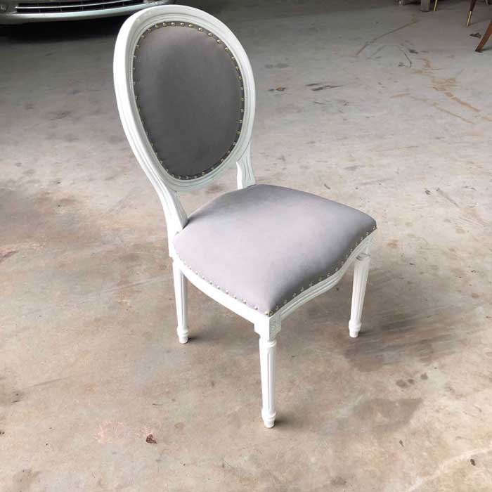 Ghế Louis không tay