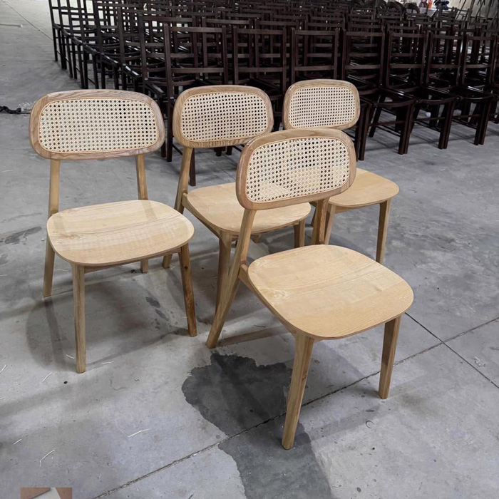 Ghế PLC mắt cáo