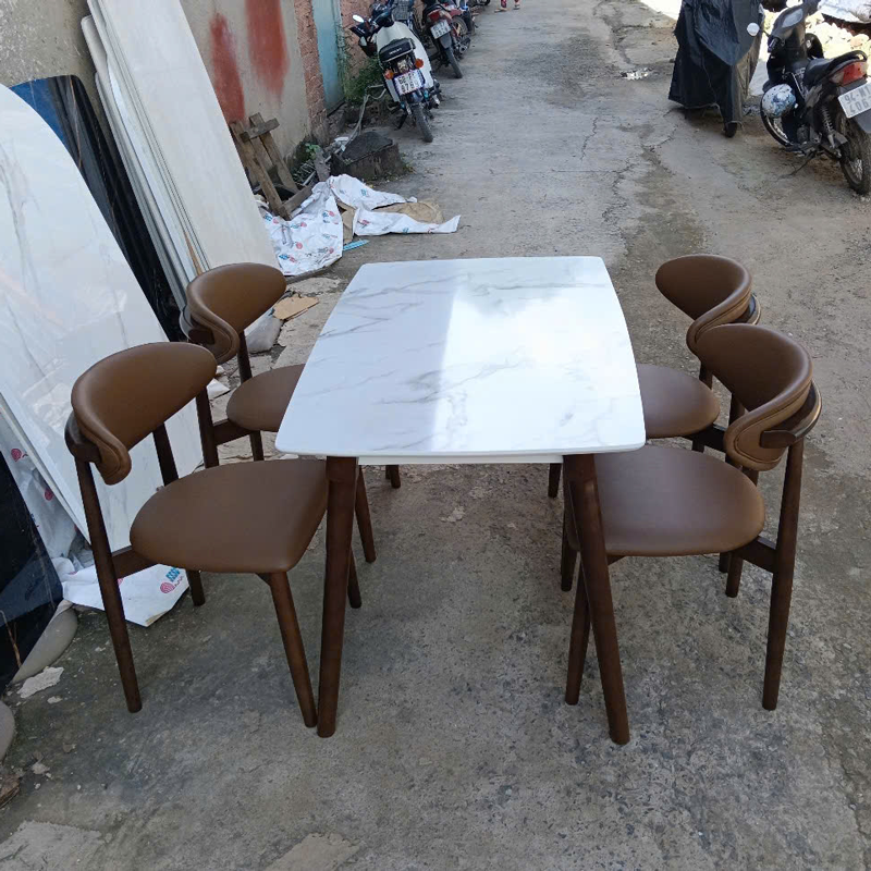 Ghế Oleandro (Ghế tựa trăng)