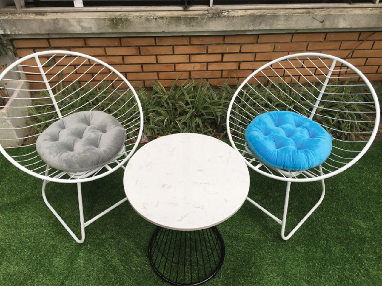 Ghế sắt hình nón (có nệm ngồi)