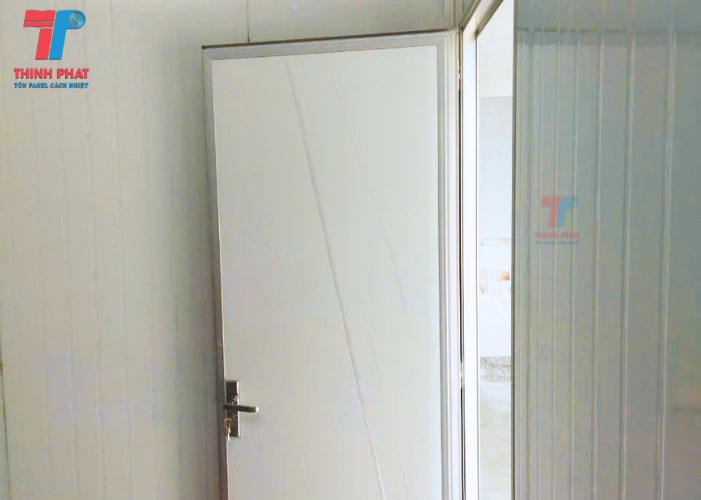 cửa đi 1 cánh panel 9