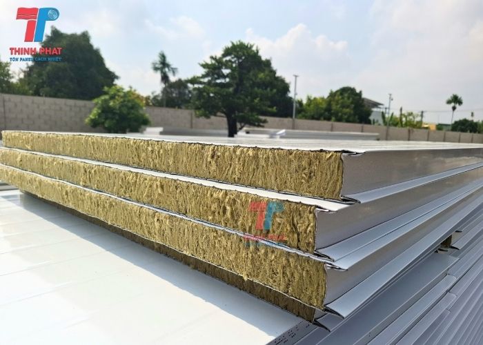 giá panel Rockwool tháng 7 2