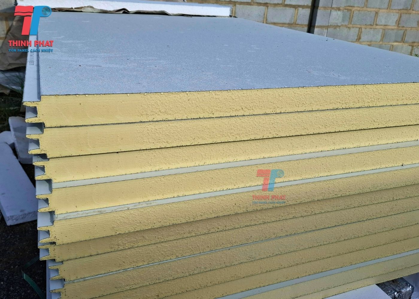 vách ngăn panel PU 2