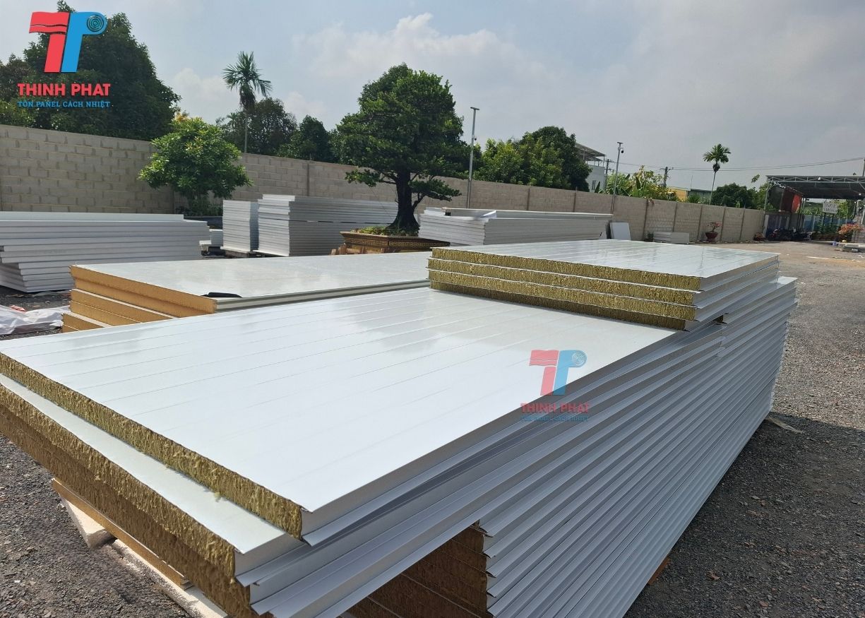 giá vách panel Rockwool 3