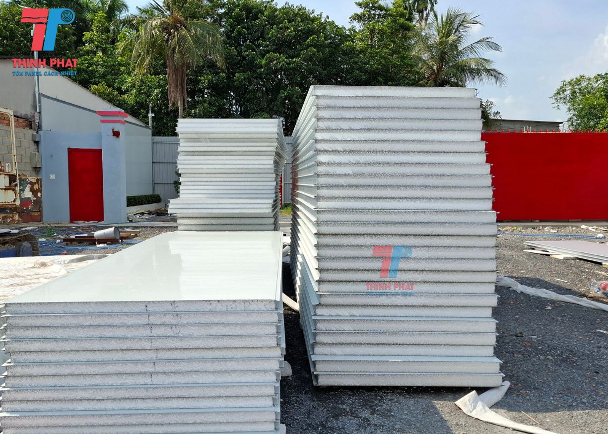 panel EPS vách trong 4