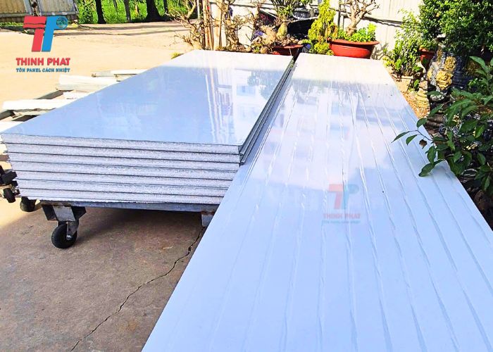 panel tôn xốp EPS