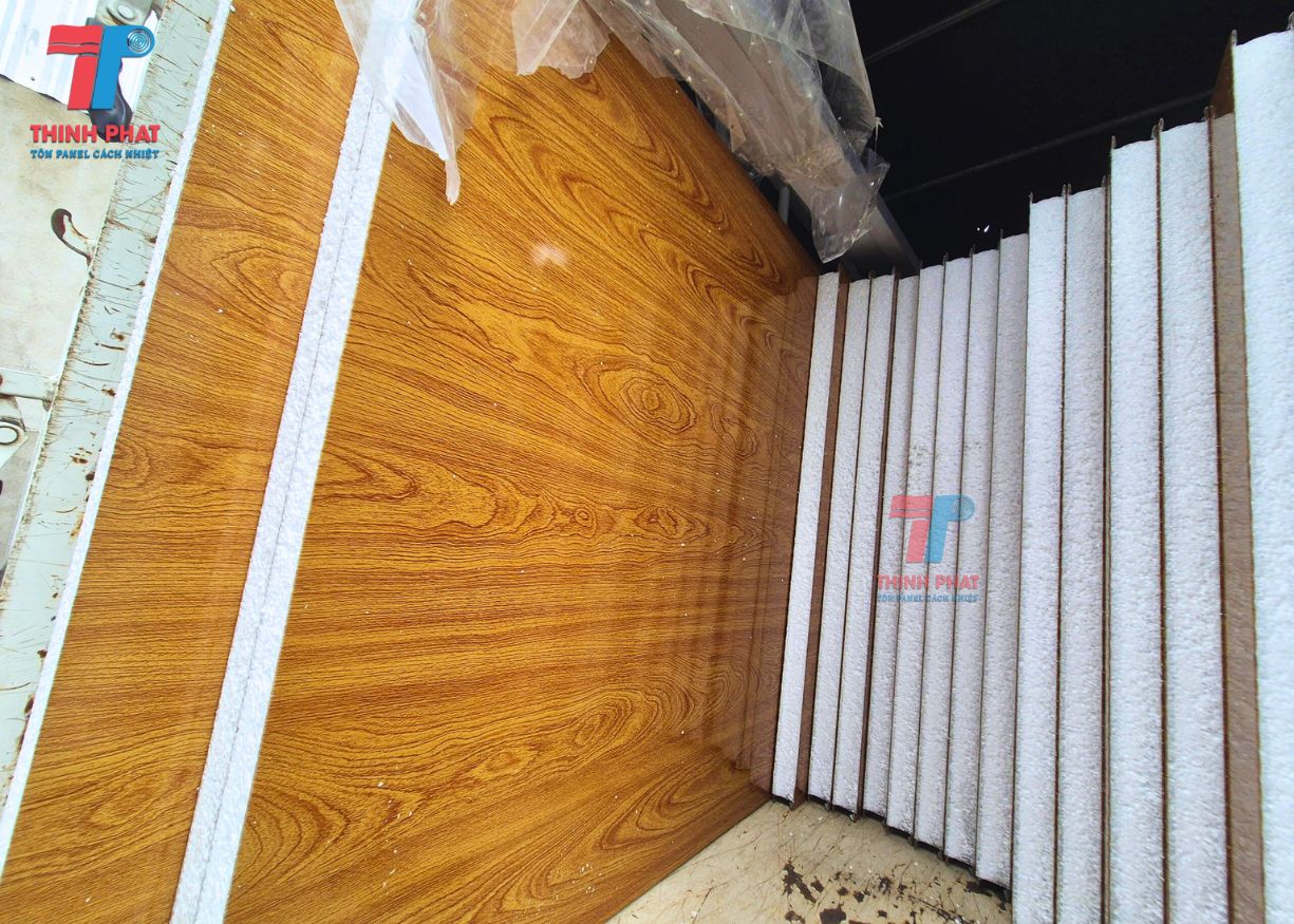 tôn panel giả gỗ 8