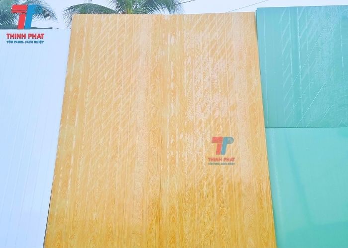 vách panel vân gỗ 1