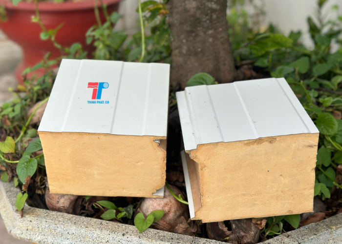 xốp cách nhiệt