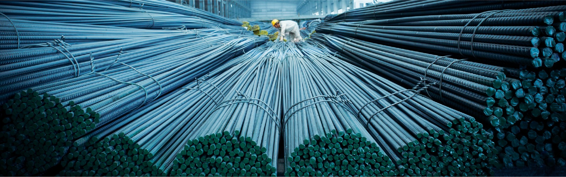 Hòa Phát cung cấp cho thị trường 555.000 tấn thép các loại trong tháng 7