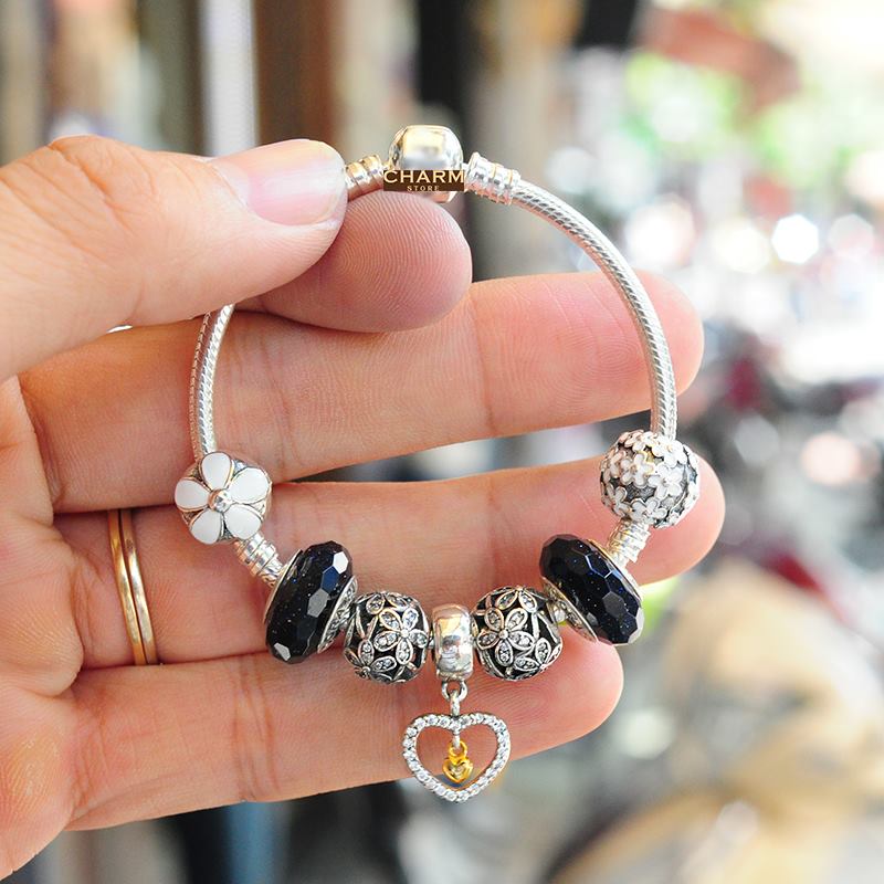 VÒNG CHARM HOA MÙA XUÂN