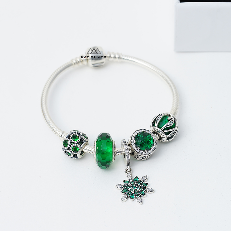 VÒNG CHARM MỆNH MỘC TREO HOA TUYẾT XL