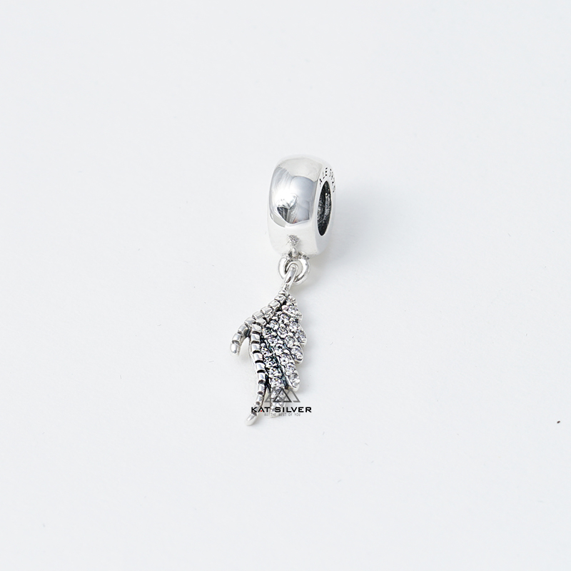 CHARM TREO CÁNH THIÊN THẦN
