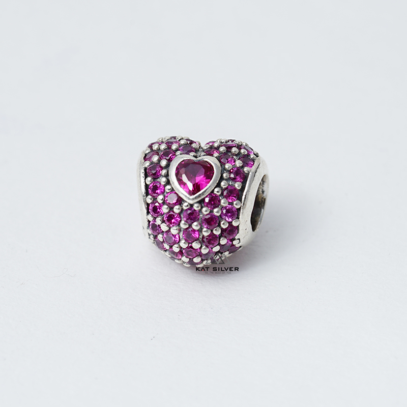 CHARM TIM HỒNG SEN
