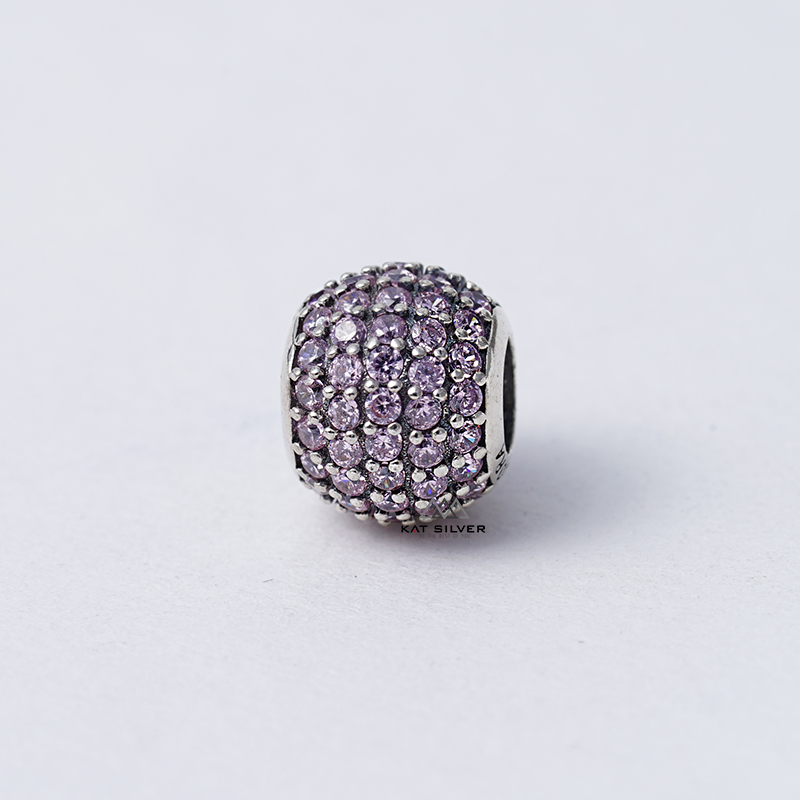 CHARM TRÒN ĐÁ HỒNG