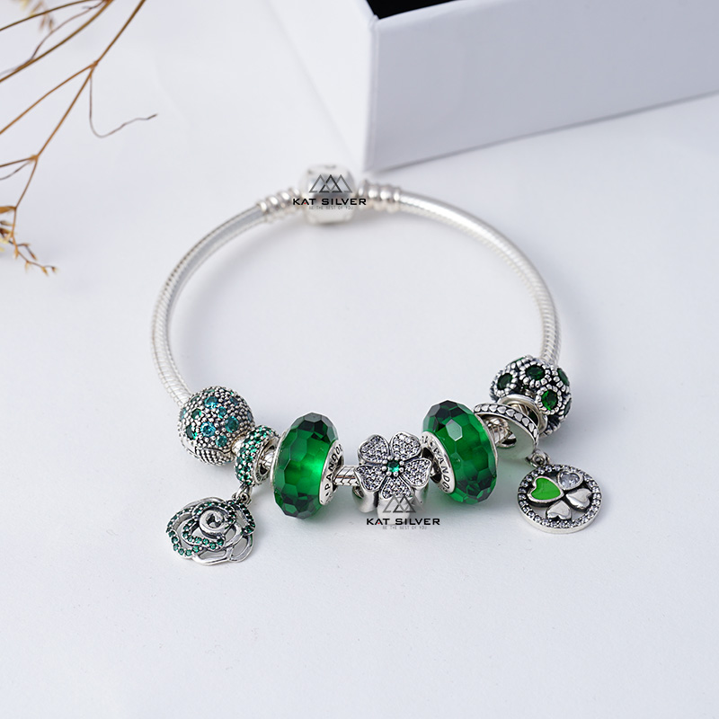 VÒNG CHARM MỆNH MỘC HOA CỎ
