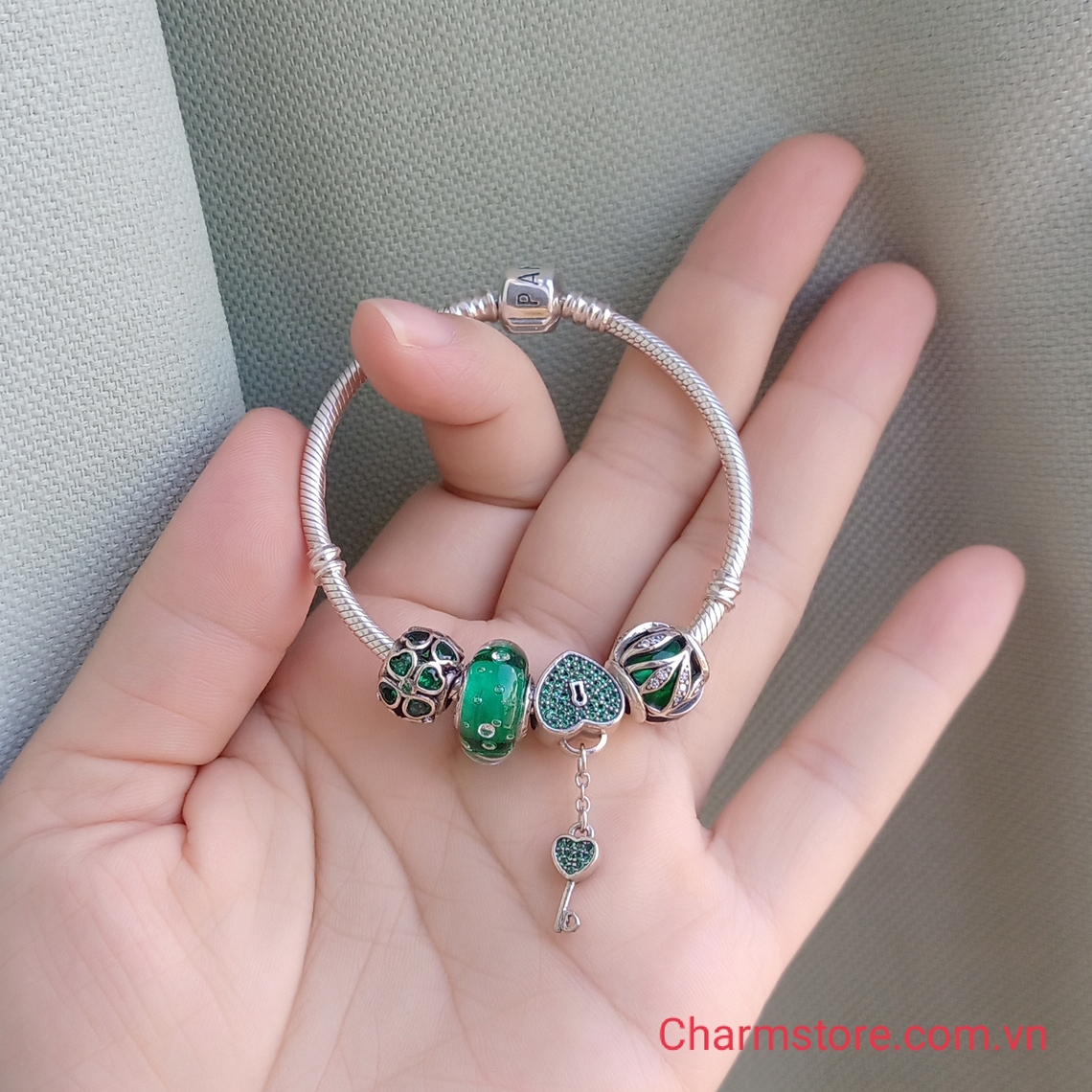 VÒNG CHARM XANH LÁ TIM TÌNH YÊU MIX CỎ MAY MẮN